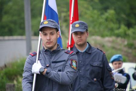 Prostovoljno gasilsko društvo Šmarca bogatejše za novo vozilo (6)